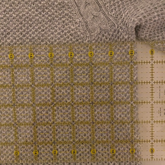 Grey Knit Sweater - Picture 4 of 4